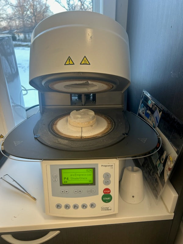 Consignment: Ivoclar Furnace Programat CS